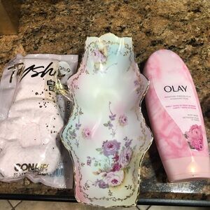 Royal Crown Chantilly Rose Oblong Relish/ Asparagus Dish  #2885 VGC